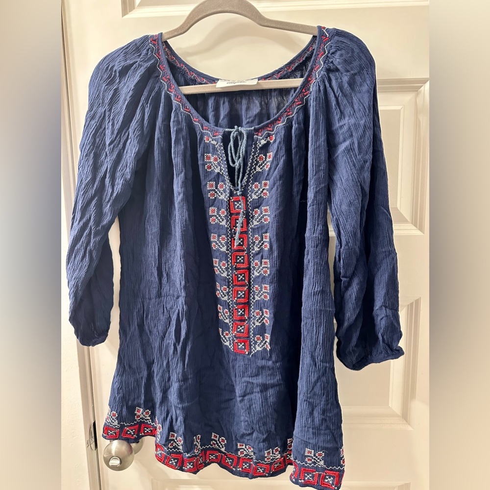 Meghan gauzy tunic. Size medium.